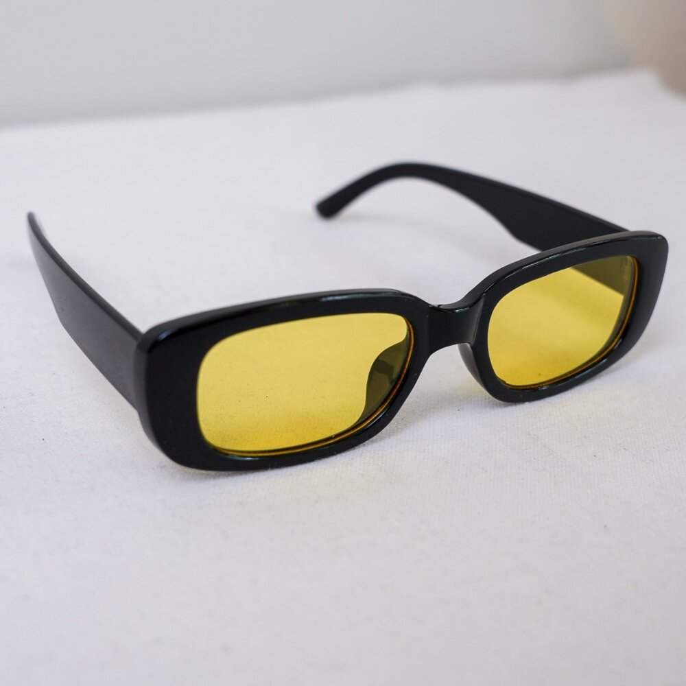 y2k rectangle retro style Black Frame, Yellow Lens frame sunglasses